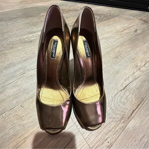 Dolce & Gabbana Metallic Bronze Peep Toe Pumps EU 39